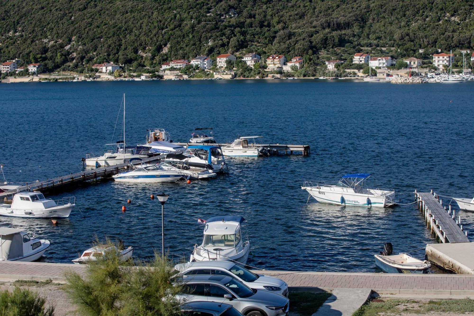 Tomulic Jasna I Miljenko Daire Supetarska Draga Dış mekan fotoğraf