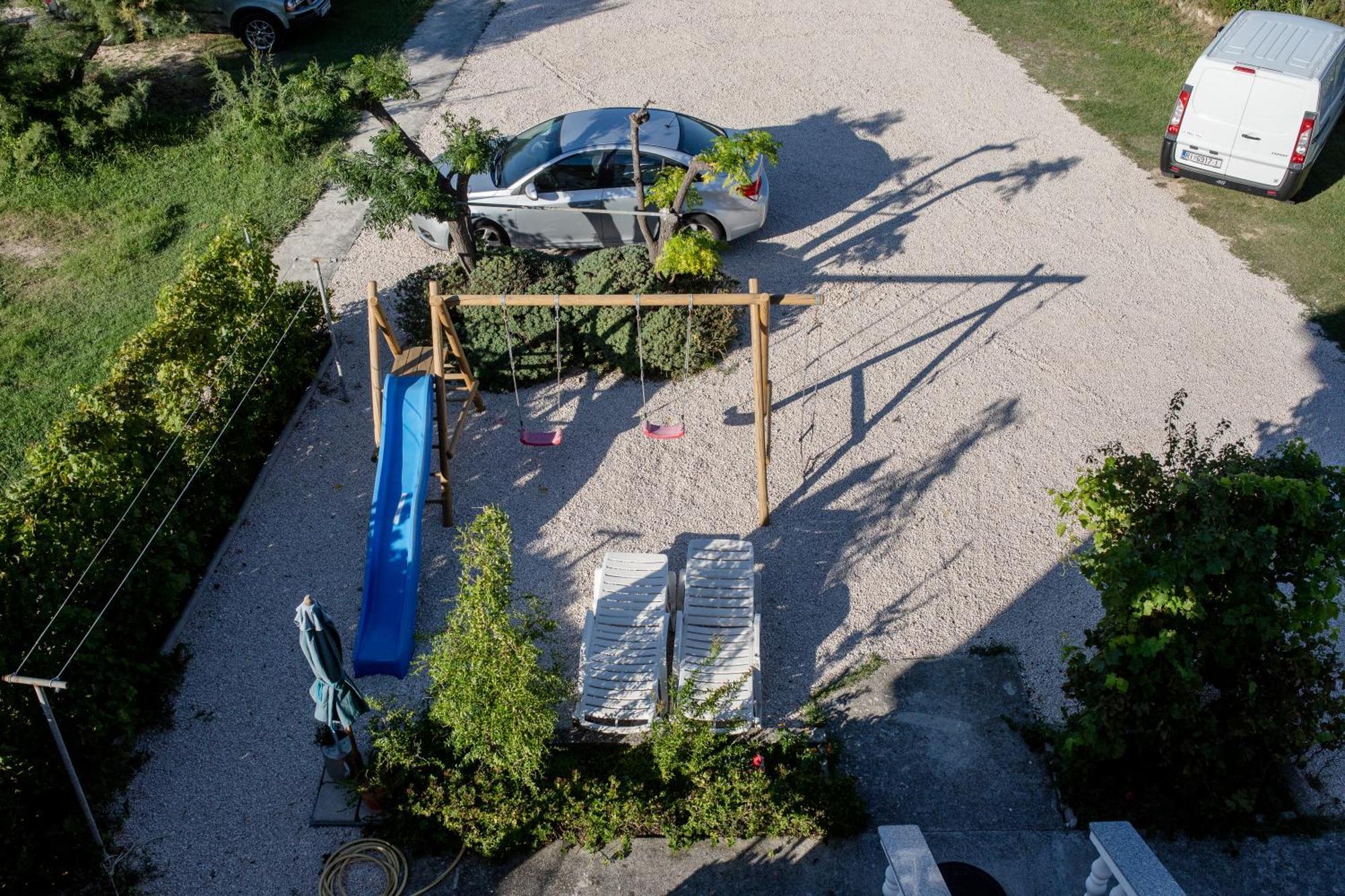 Tomulic Jasna I Miljenko Daire Supetarska Draga Dış mekan fotoğraf